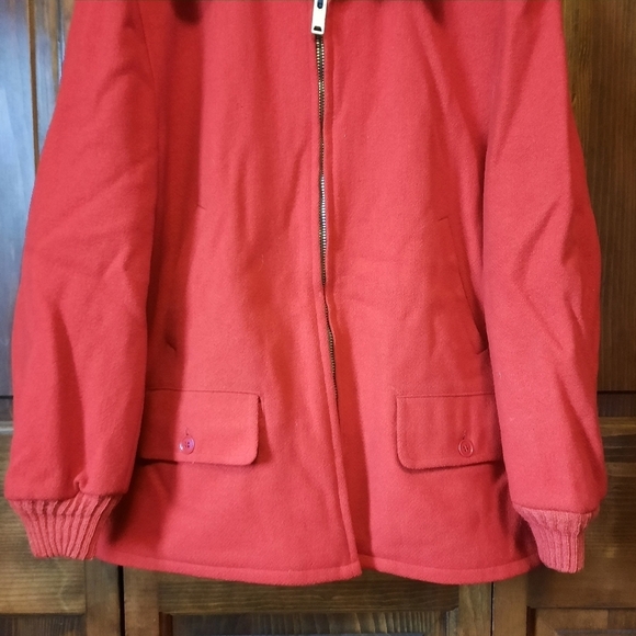 Vintage 1960s Soo wool red knit insulated full metal zipper hunting field coat - Picture 3 of 15